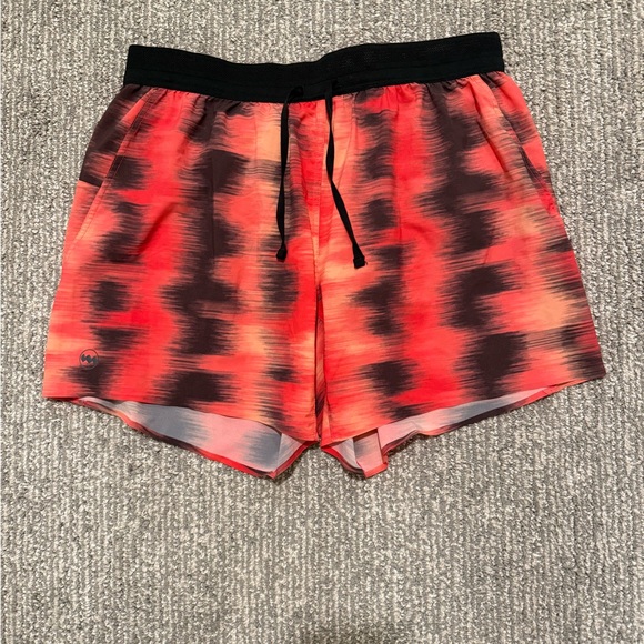 Janji Pants - Janji Running Shorts Women’s Medium Red Black Print Athletic Drawstring